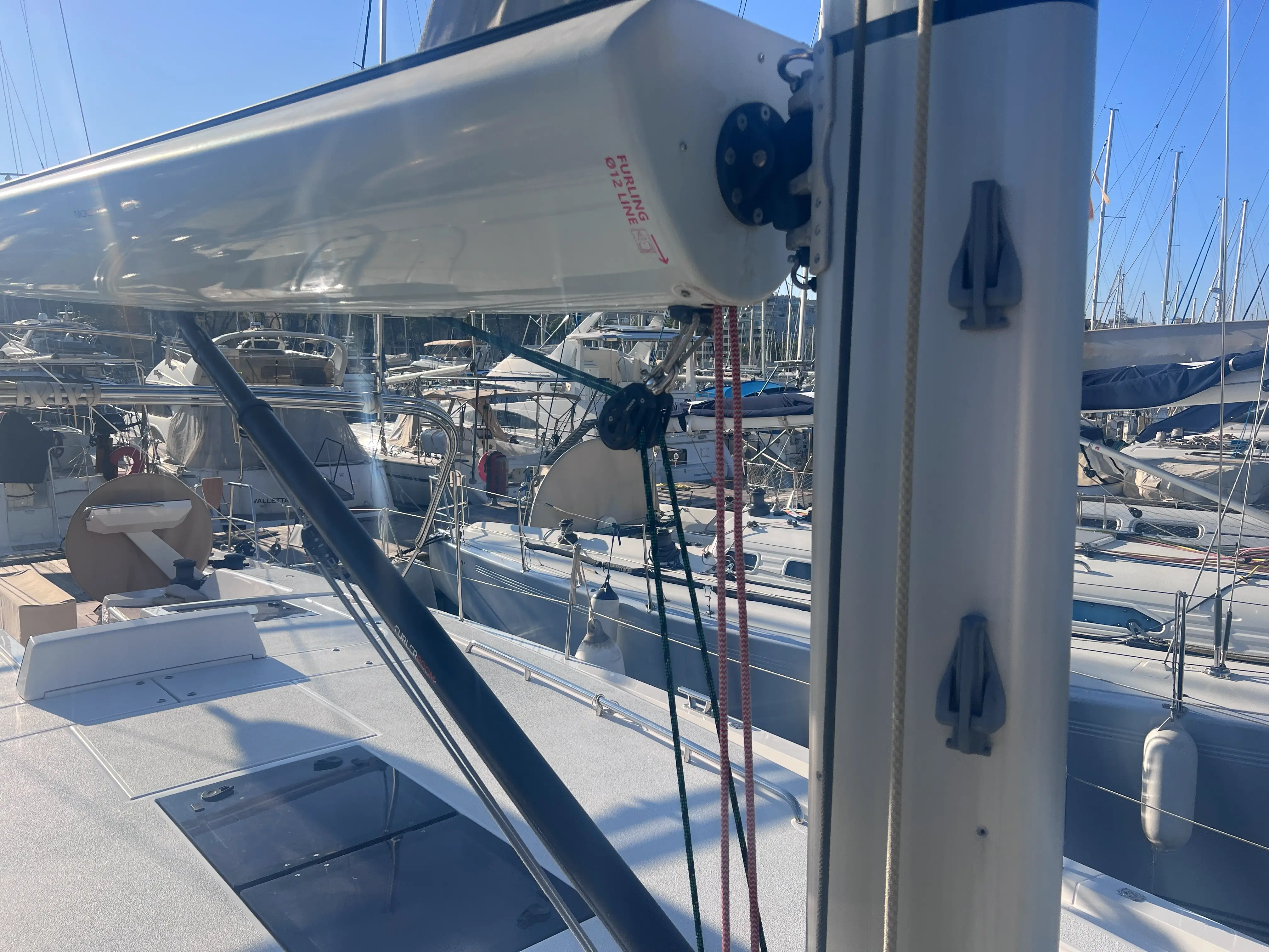In-boom furling V-boom and gooseneck — 2023 X-Yachts X4·9
